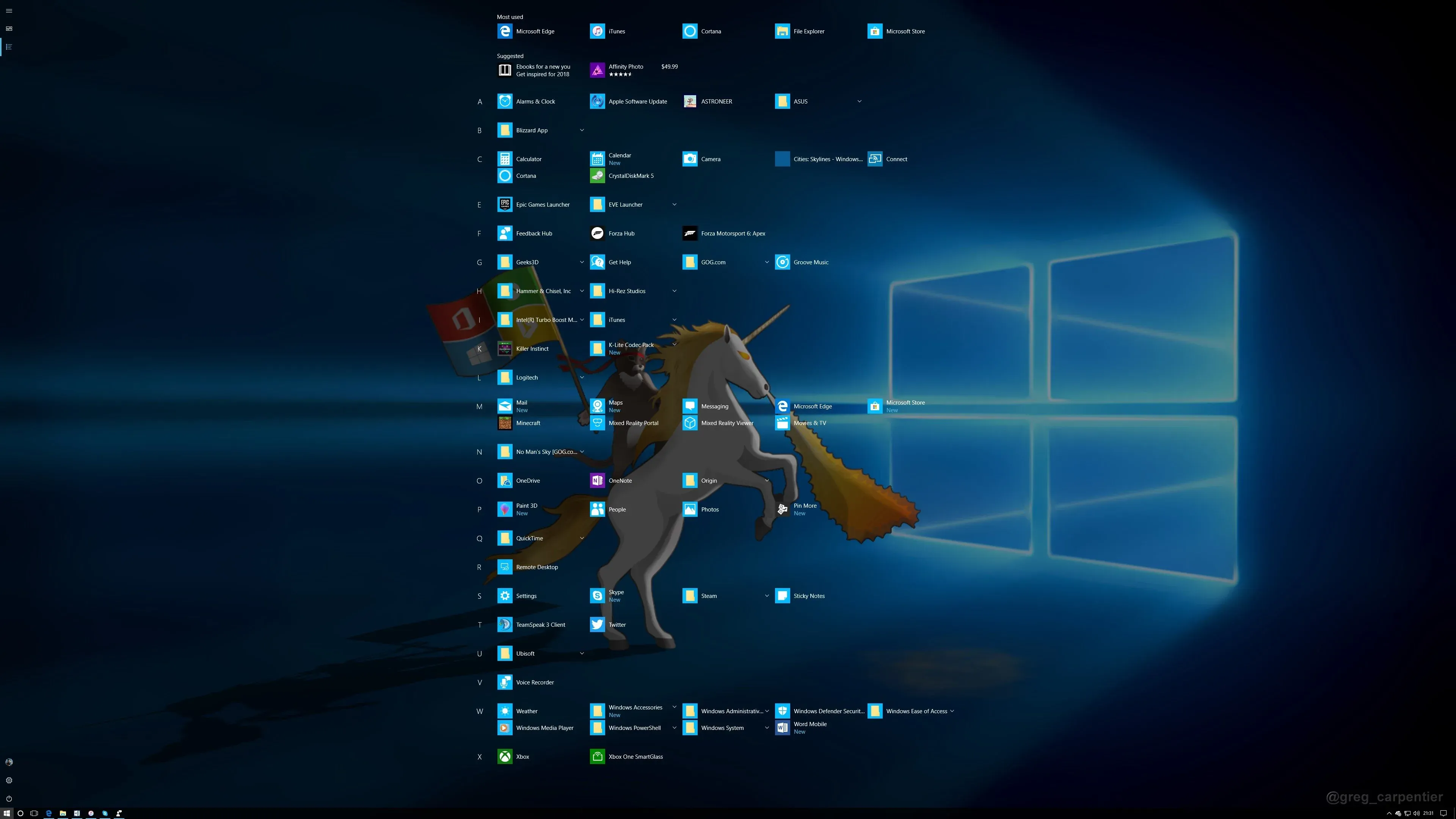 Windows 10 all apps list, alphabetical and only four columns wide, with the right half of the screen empty